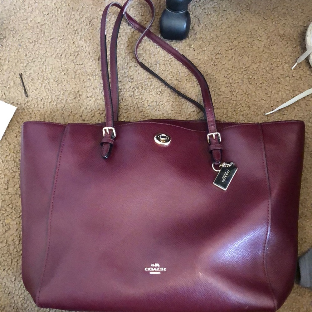 Used Maroon Turnlock Coach Tote Bag